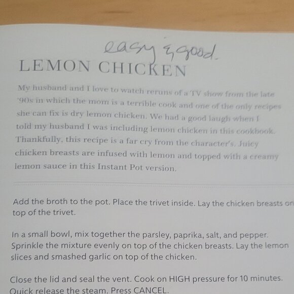 Cookbook The Family-Friendly KETO INSTANT POT Cookbook Quick Easy Low-Carb Meals - Picture 7 of 8